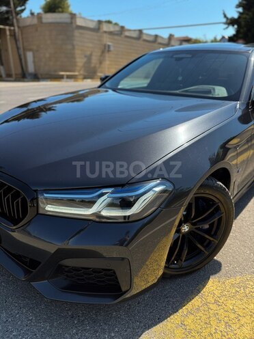 BMW 530e-9