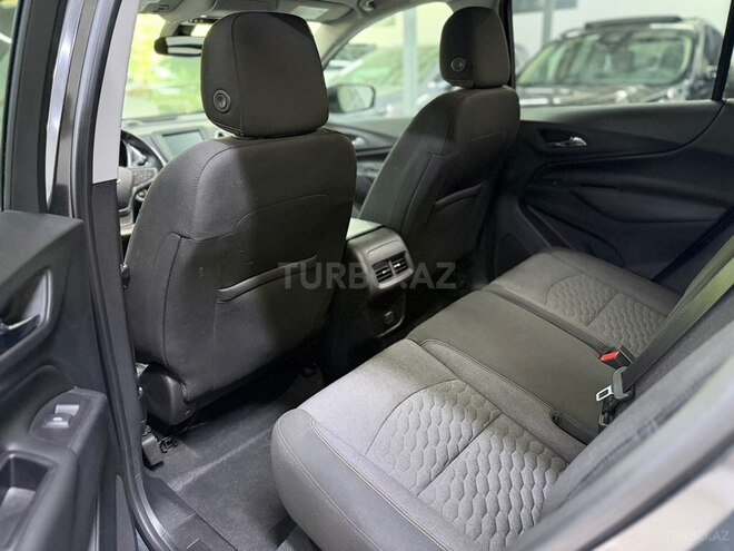 Chevrolet Equinox-11