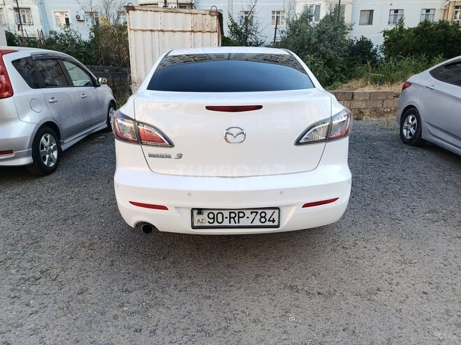 Mazda 3-2