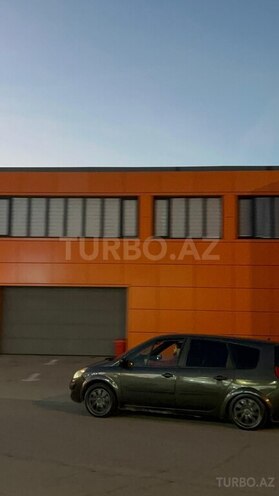 Renault Scenic-3