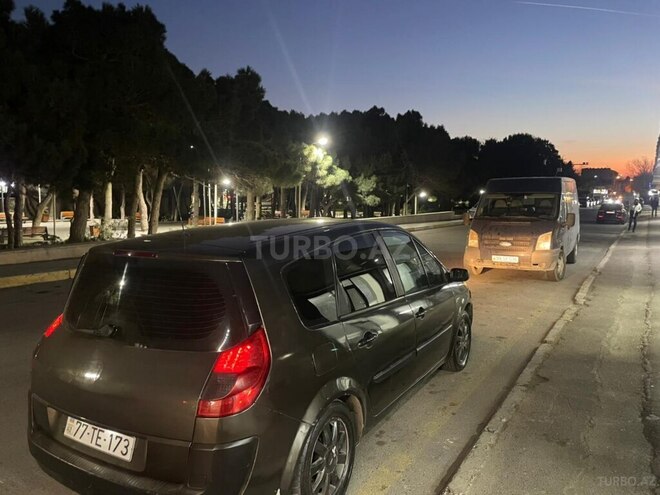 Renault Scenic-5