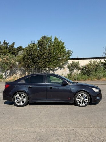 Chevrolet Cruze-9