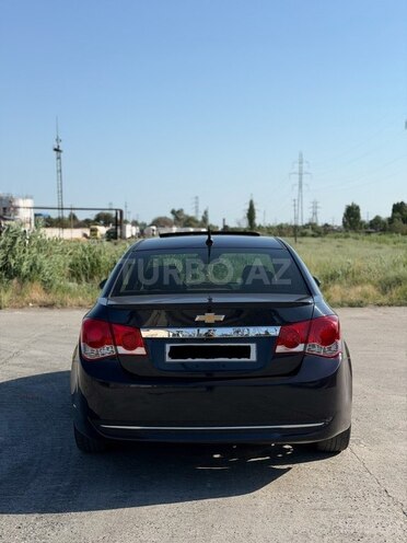 Chevrolet Cruze-6