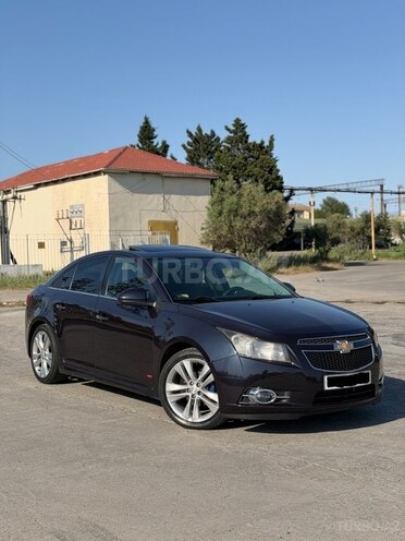 Chevrolet Cruze-13