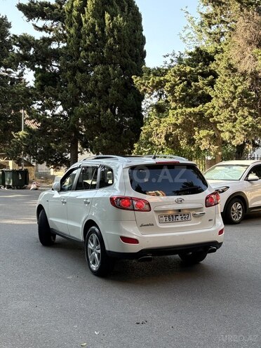 Hyundai Santa Fe-7
