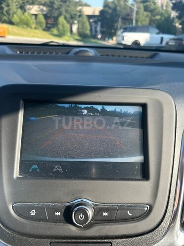 Chevrolet Equinox-12