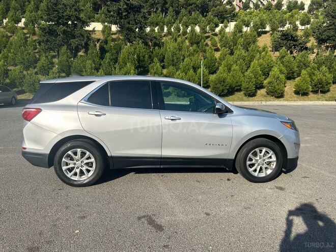 Chevrolet Equinox-8
