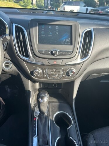 Chevrolet Equinox-11