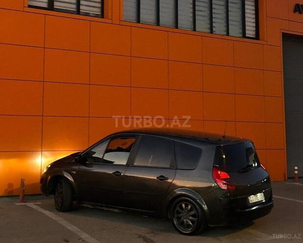 Renault Scenic-2