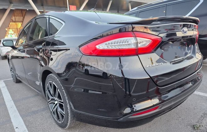 Ford Fusion (North America)-4