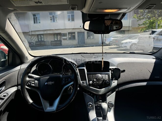 Chevrolet Cruze-8