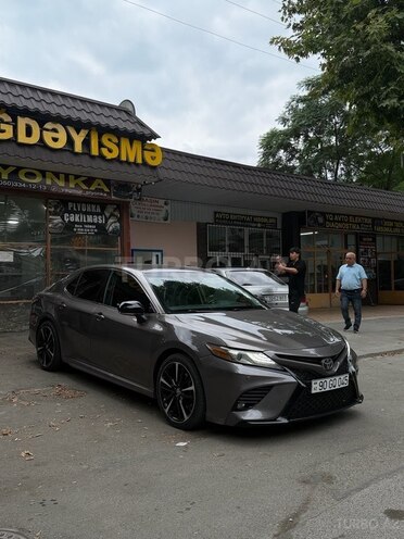 Toyota Camry-4