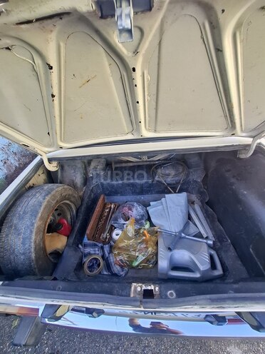 LADA (VAZ) 2106-7