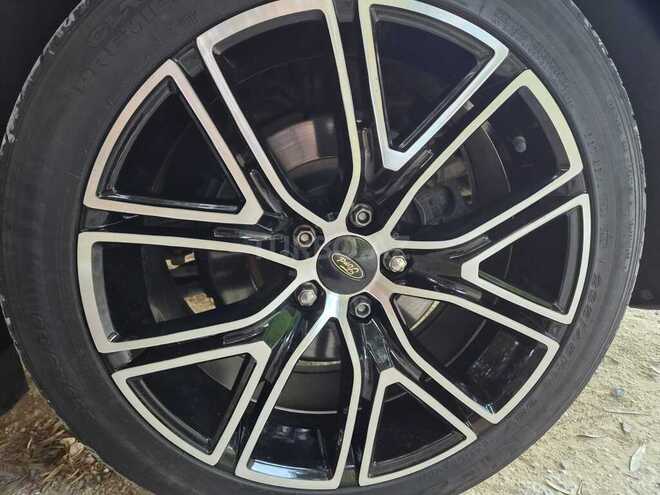 Ford Fusion (North America)-13