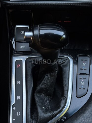 Kia Optima-11