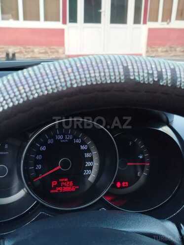 Kia Cerato-9