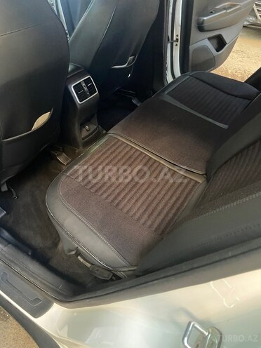 Kia Sportage-10