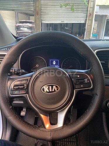 Kia Sportage-8