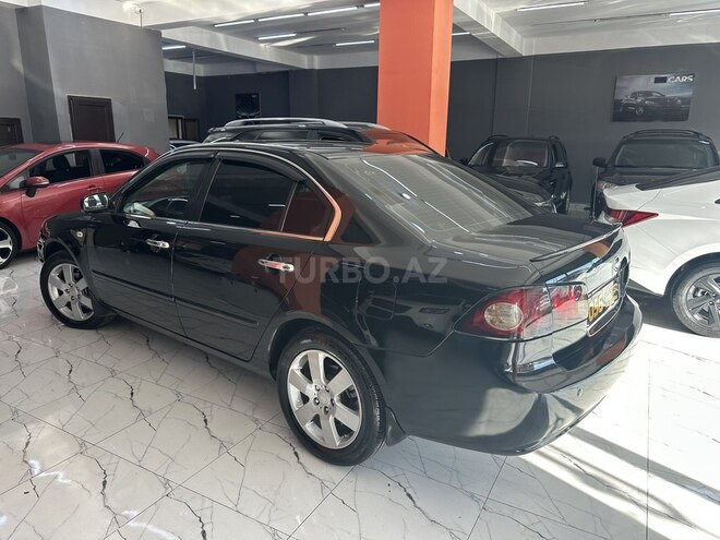 Kia Optima-3