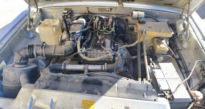 GAZ 3110 "Volga"-6