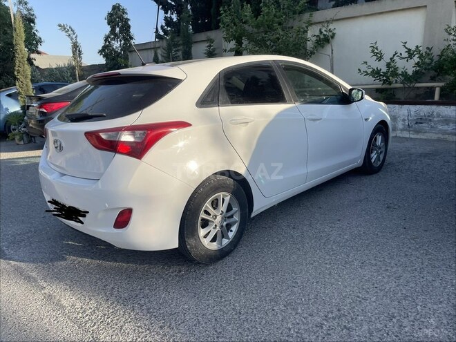 Hyundai i30-5