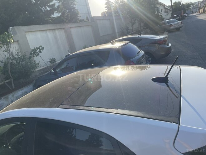 Hyundai i30-7