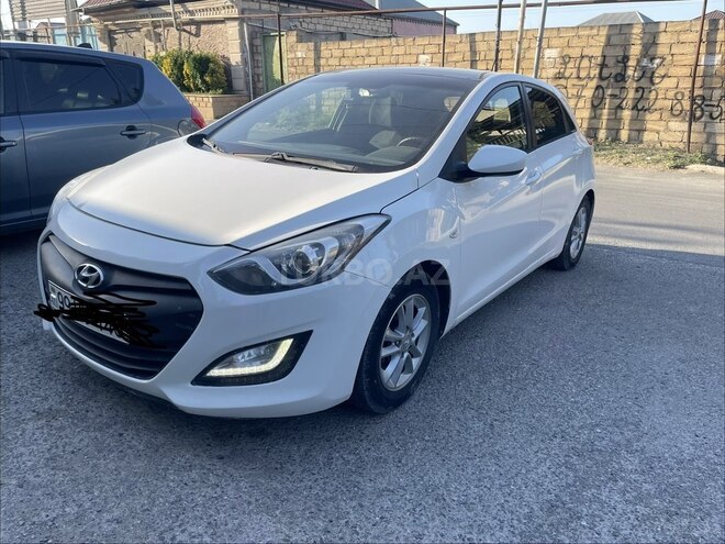 Hyundai i30-3