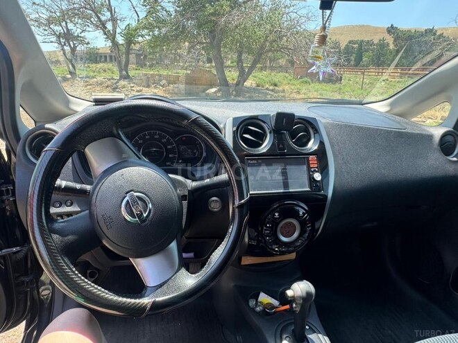Nissan Note-6