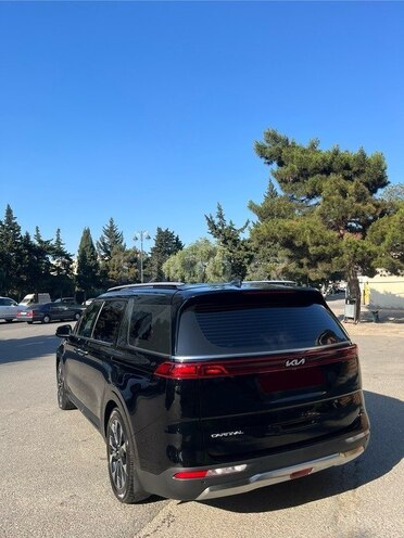 Kia Carnival-6