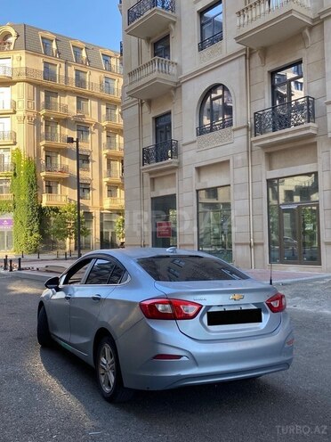 Chevrolet Cruze-4