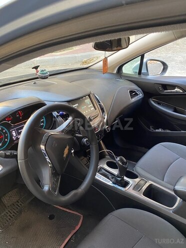 Chevrolet Cruze-7