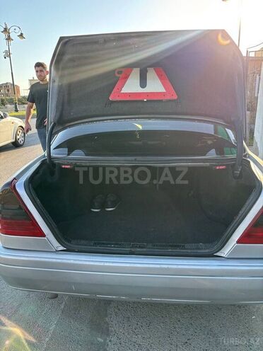 Mercedes C 180-10