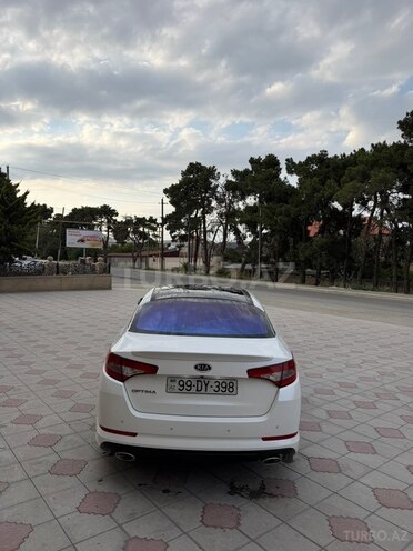 Kia Optima-2