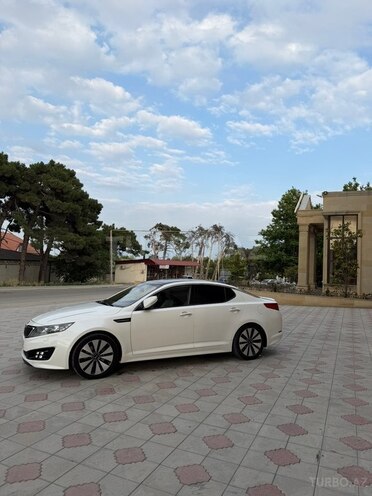 Kia Optima-16