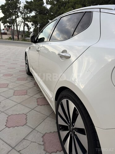 Kia Optima-13