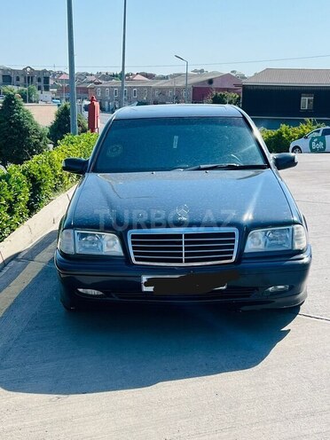 Mercedes C 200-3