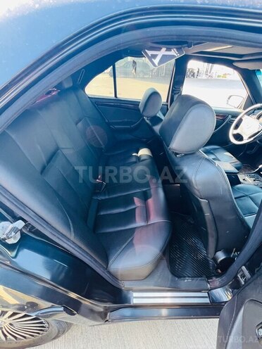 Mercedes C 200-9