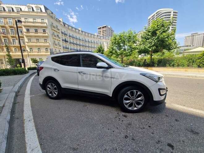 Hyundai Santa Fe-4