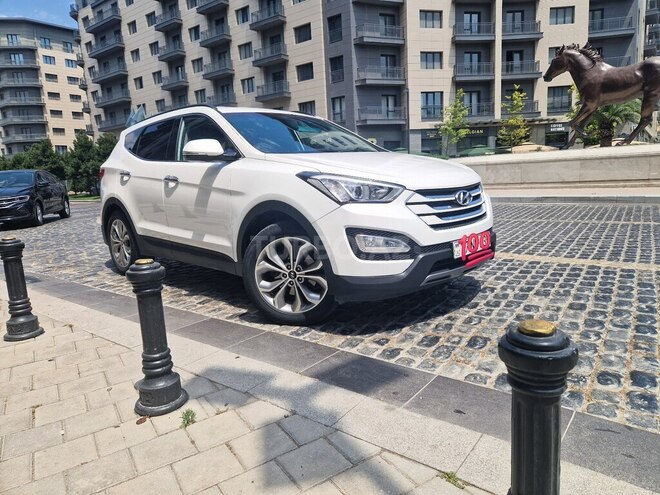 Hyundai Santa Fe-10