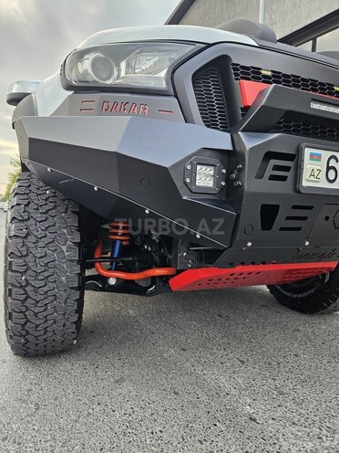 Ford Ranger-12