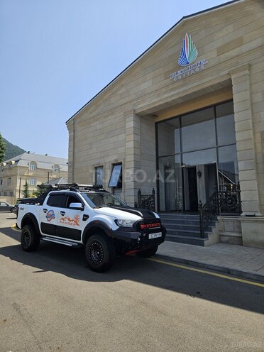 Ford Ranger-9