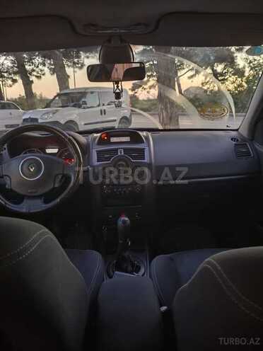 Renault Megane-5
