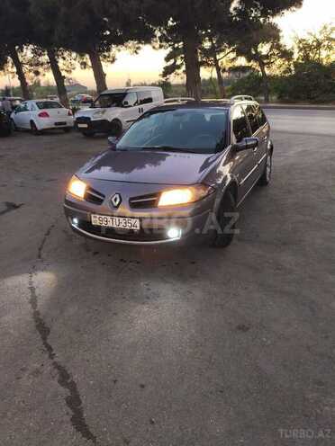 Renault Megane-6