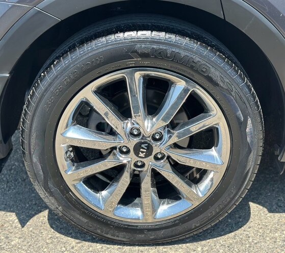 Kia Sorento-18