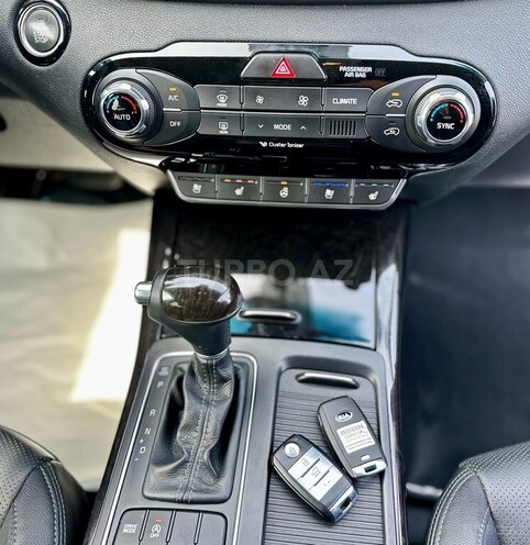 Kia Sorento-17