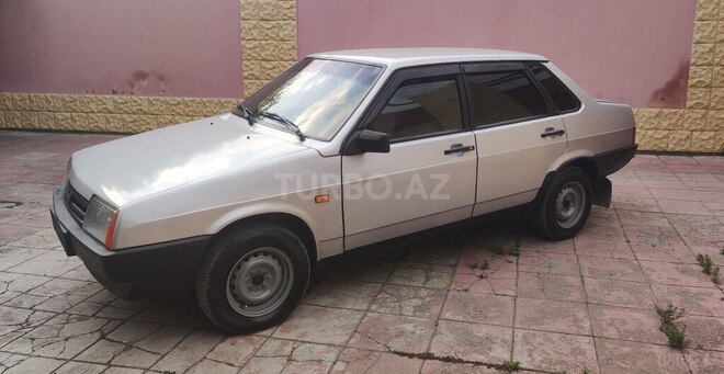 LADA (VAZ) 21099-4