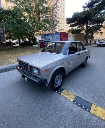 LADA (VAZ) 2107-2