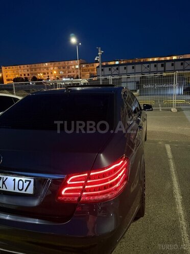 Mercedes E 220-8