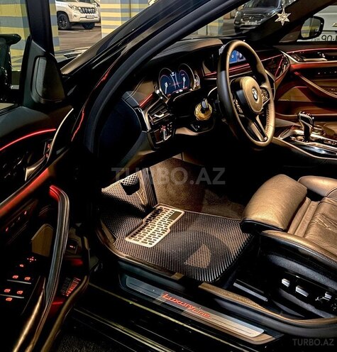 BMW 530-13