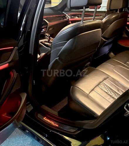 BMW 530-15
